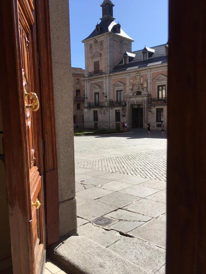 Apartment In Monumental Square Madrid Center Exterior foto
