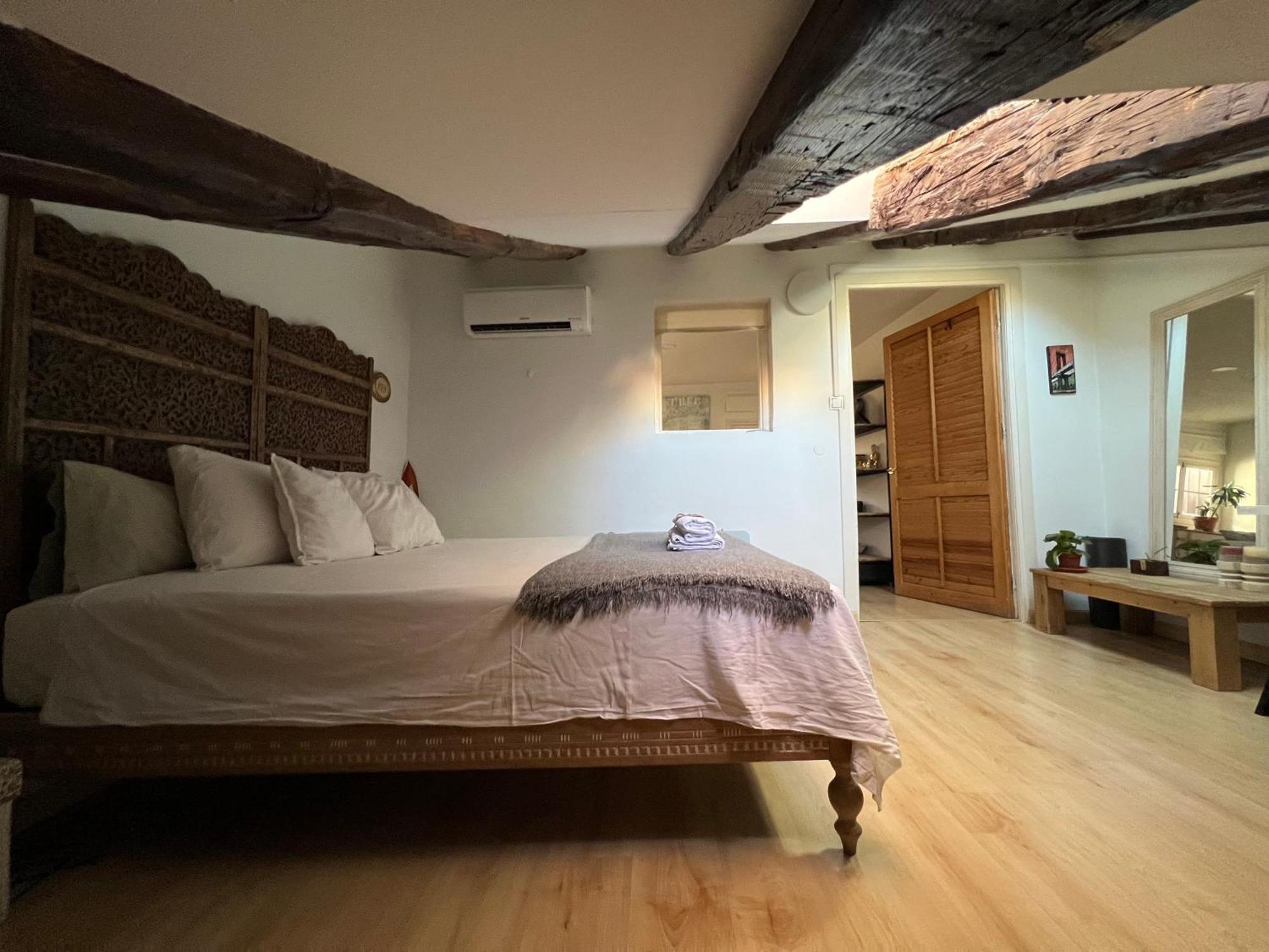 Apartment In Monumental Square Madrid Center Exterior foto